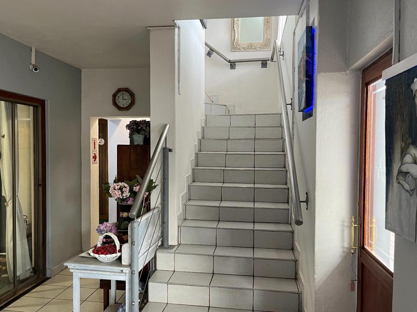 Sleepers Villa Guesthouse 波罗克瓦尼 外观 照片