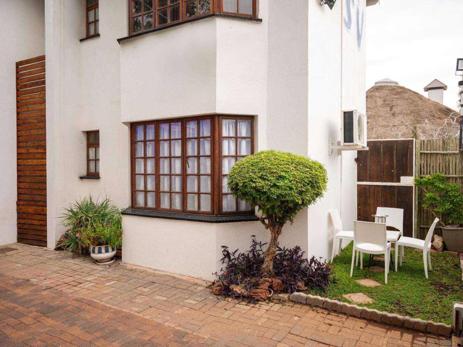 Sleepers Villa Guesthouse 波罗克瓦尼 外观 照片