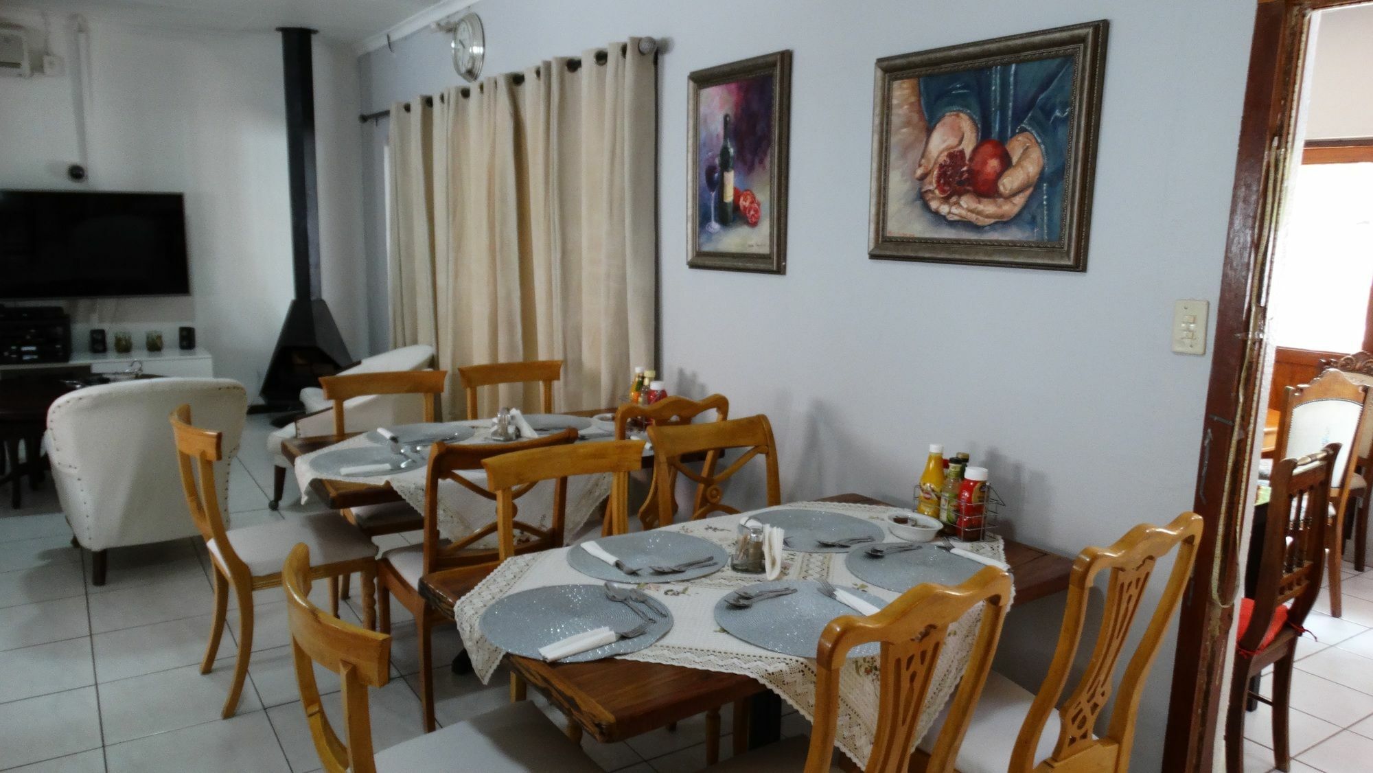 Sleepers Villa Guesthouse 波罗克瓦尼 外观 照片